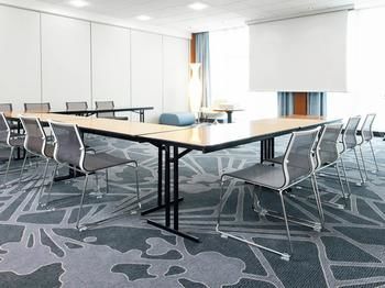 Hotel Novotel Chartres