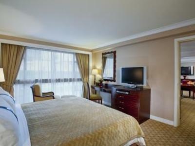 Hotel Holiday Inn Golden Mile