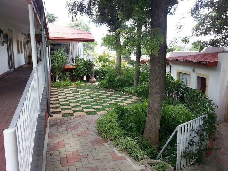 Bed & Breakfast Hotel Pension Casa Africana