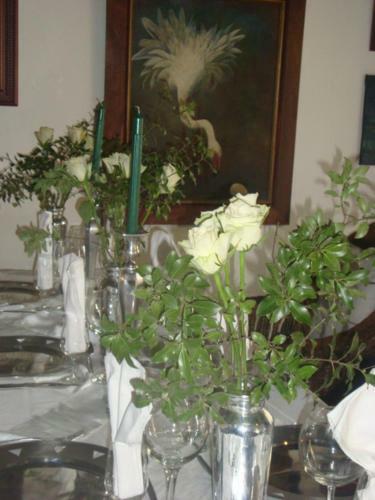 Hostal 44 On Ennis Guest Lodge And Restaurant