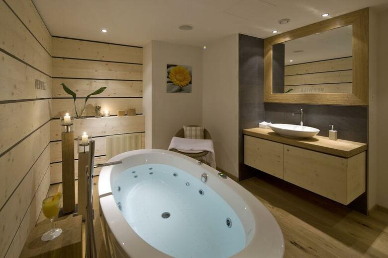 Hotel Allalin