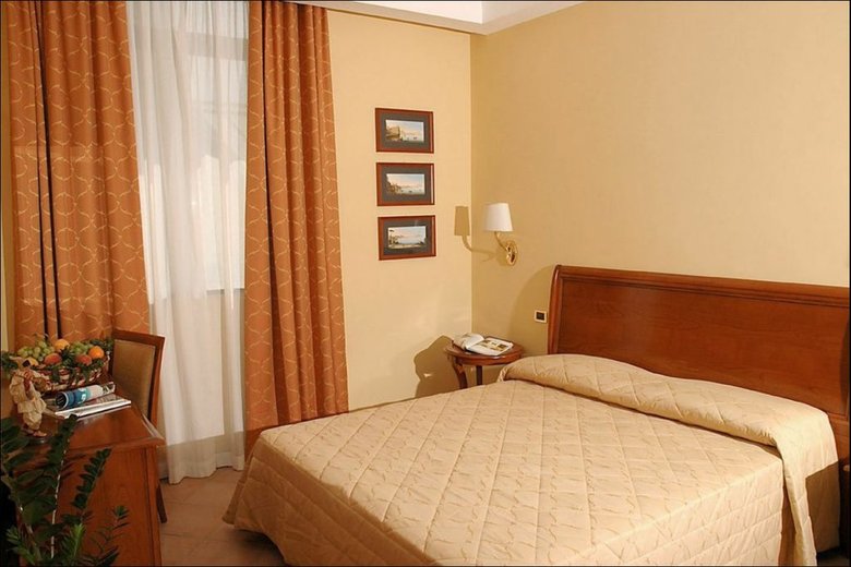 Le Cheminee Business Hotel