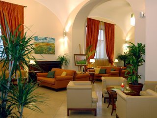 Le Cheminee Business Hotel