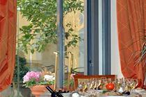 Le Cheminee Business Hotel