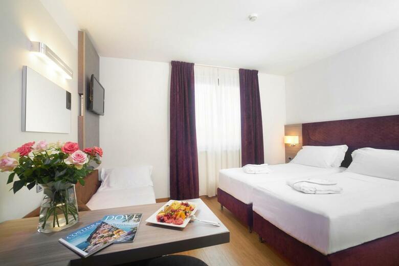 Hotel Omnia