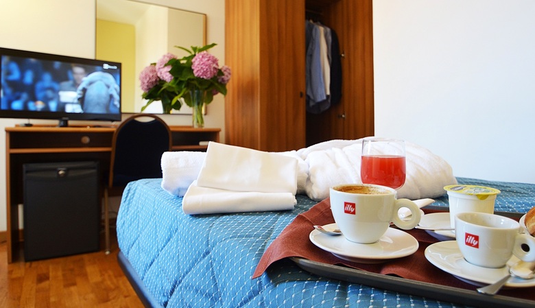 Hotel Mistral 2