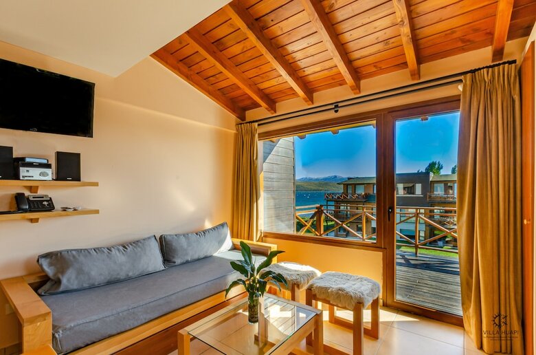 Hotel Am�rian Villa Huapi Resort