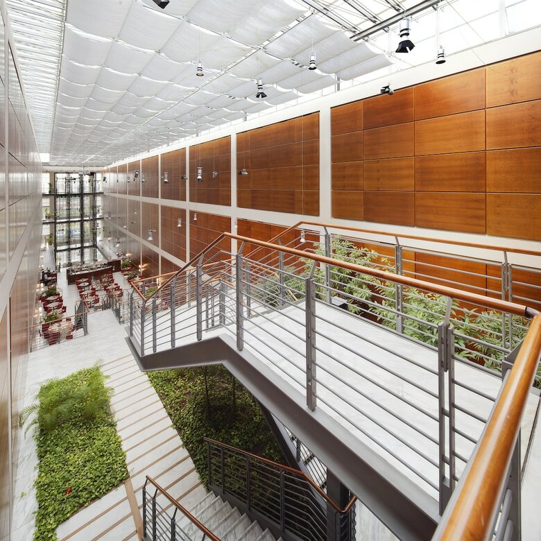 Hotel Doubletree By Hilton Turin Lingotto