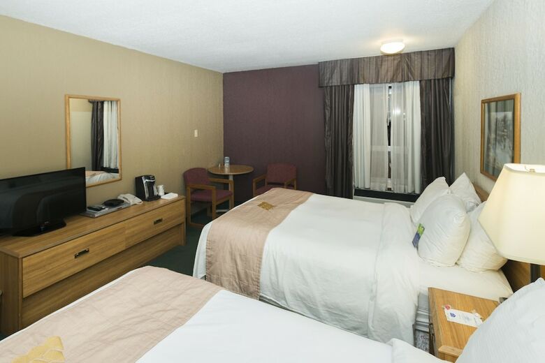 Hotel Lakeview Inns & Suites - Edson East