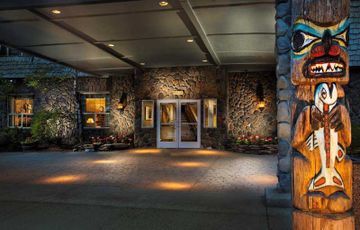Hotel Coast International Inn