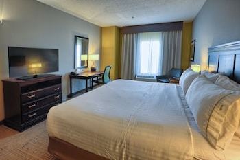 Holiday Inn Express Hotel & Suites Pell City