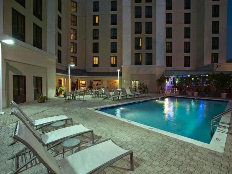 Hotel Hampton Inn & Suites New Orleans Convention Cent