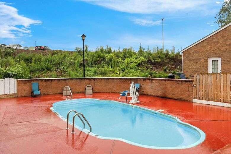 Hotel Super 8 Cornelia