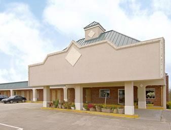 Hotel Super 8 Dahlonega