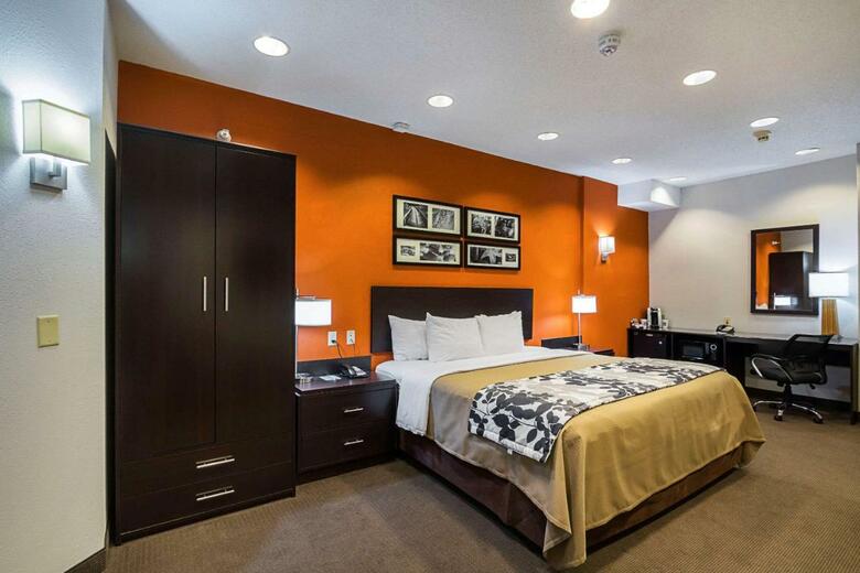 Hotel Sleep Inn And Suites Danville