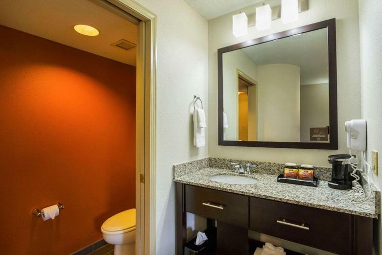 Hotel Sleep Inn And Suites Danville