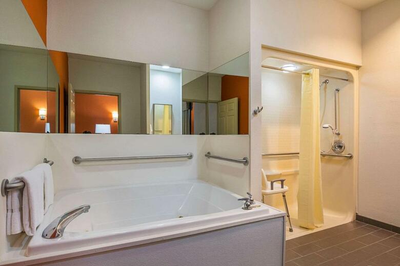 Hotel Sleep Inn And Suites Danville