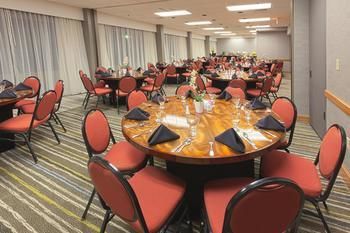 Hotel Doubletree Guest Suites Tampa Bay