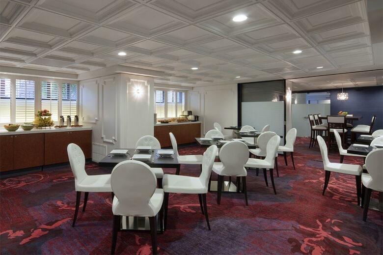 Hotel Capitol Hill Suites