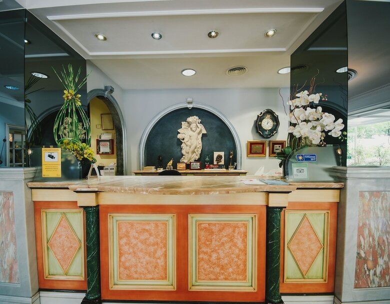 Hotel Los Angeles & Spa Granada