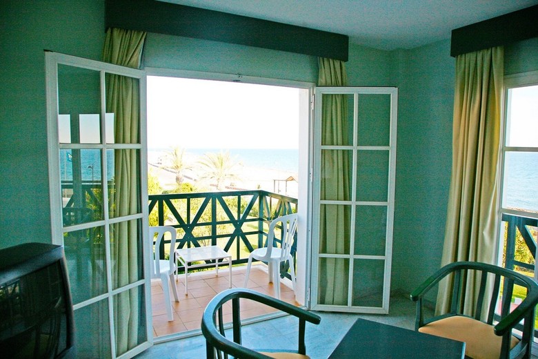 Hotel Ele La Perla