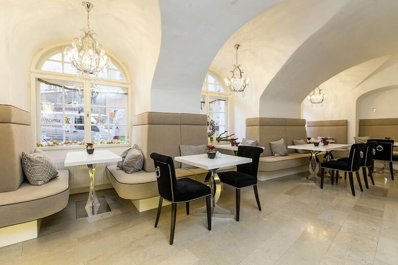 Hotel Altstadt Radisson Blu