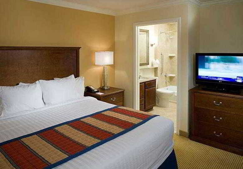 Hotel Towneplace Suites Houston Intercontinental Airport