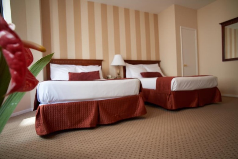 Hotel St. James
