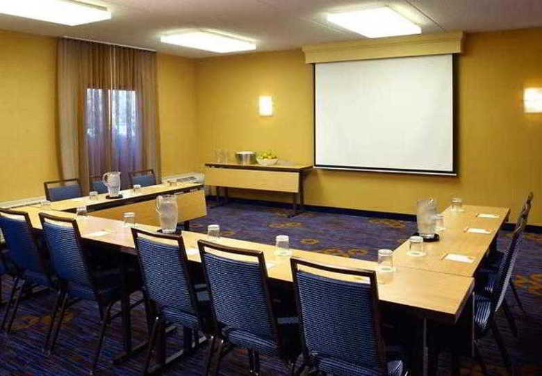 Hotel Courtyard Chicago Waukegan Gurnee