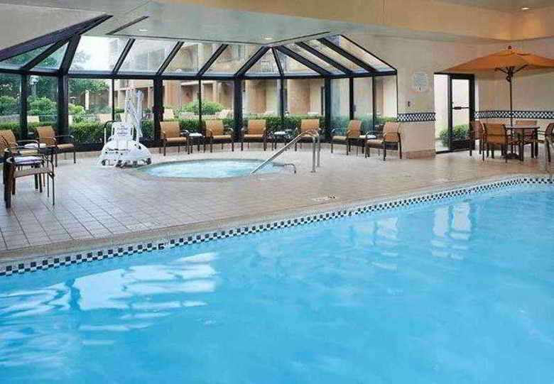 Hotel Courtyard Chicago Waukegan Gurnee