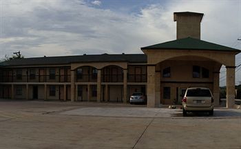 Hotel Pinn Road Inn And Suites