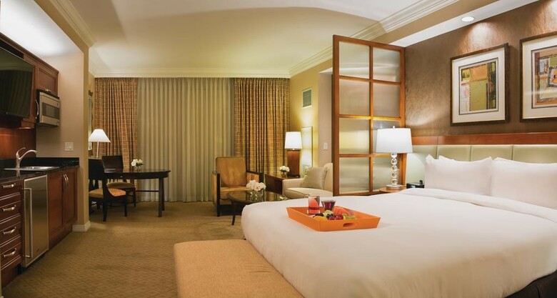 Hotel The Signature At Mgm Grand