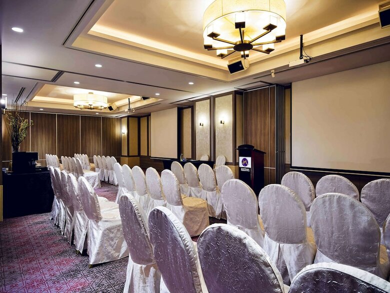 Hotel Grand Mercure Roxy