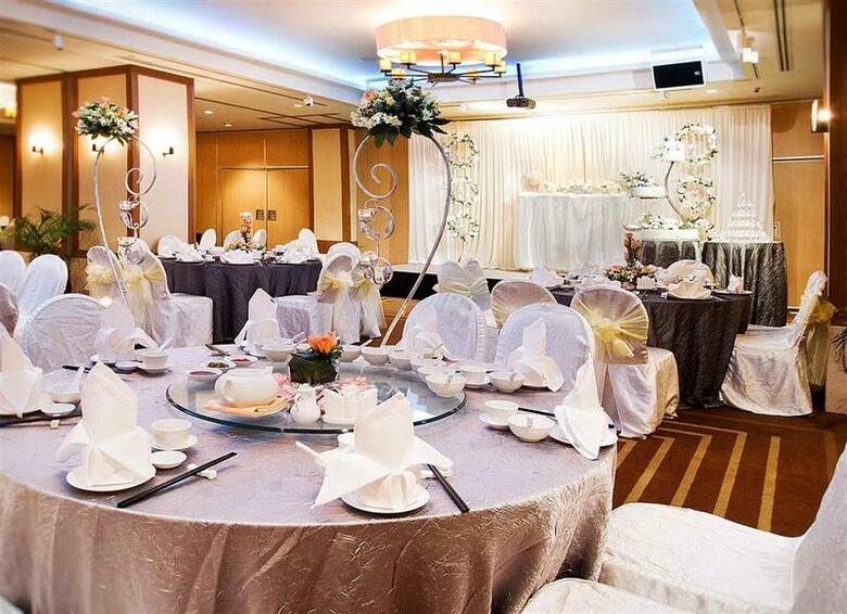 Hotel Grand Mercure Roxy