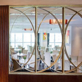 Hotel Silka Far East