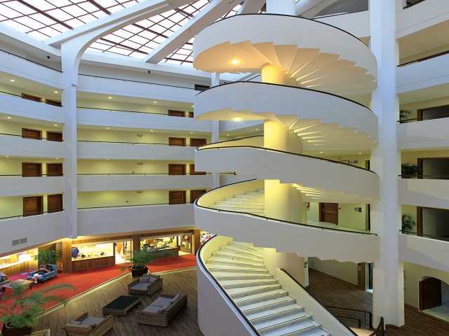 Fortuna Beach Hotel