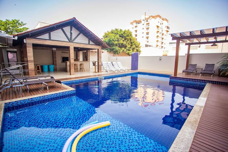 Apartamentos Nayru Hotel