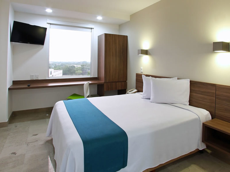 Hotel One Villahermosa 2000