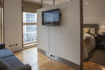 Piccadilly Circus Apartments