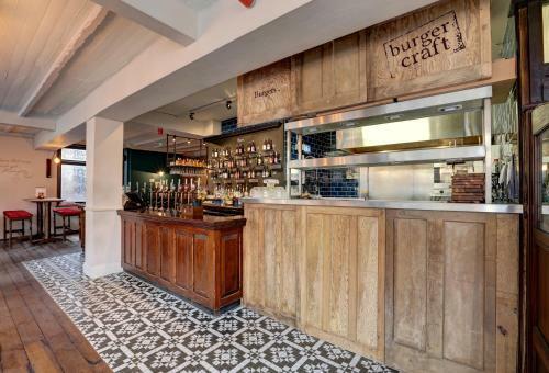 Publove @ Exmouth Arms Euston - Hostel