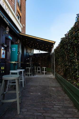 Publove @ Exmouth Arms Euston - Hostel