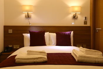 London King's Hotel