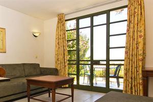 Hotel Shoresh Green Hills Country Lodging