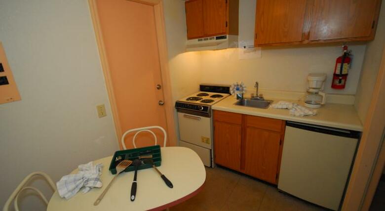 Hotel Travelodge Suites East Gate Orange
