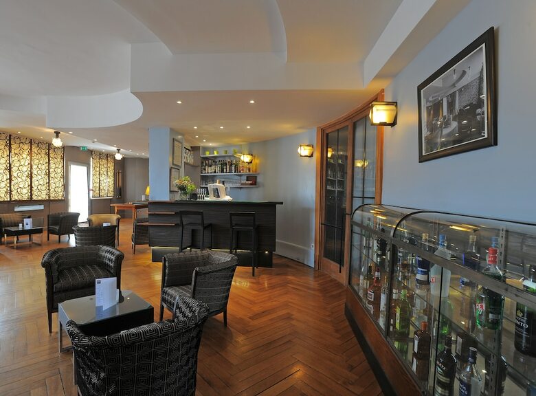 Le Grand Hotel De Tours