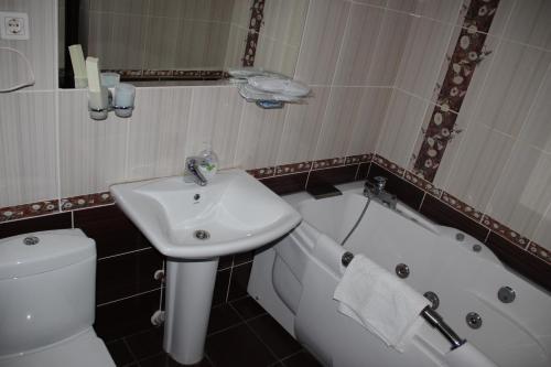 Hotel Alians