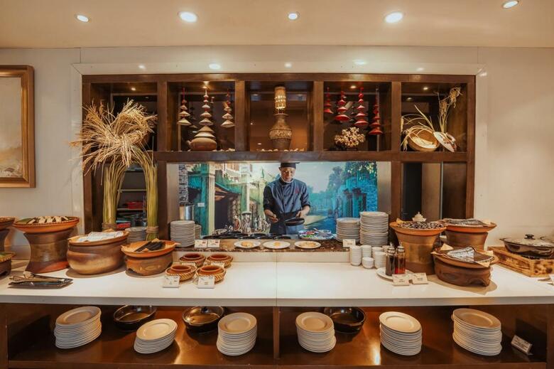 Hotel Thang Long Opera