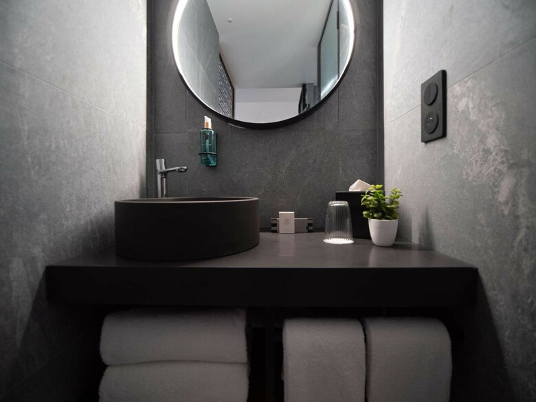Paxton Spa Hotel Paris Mlv