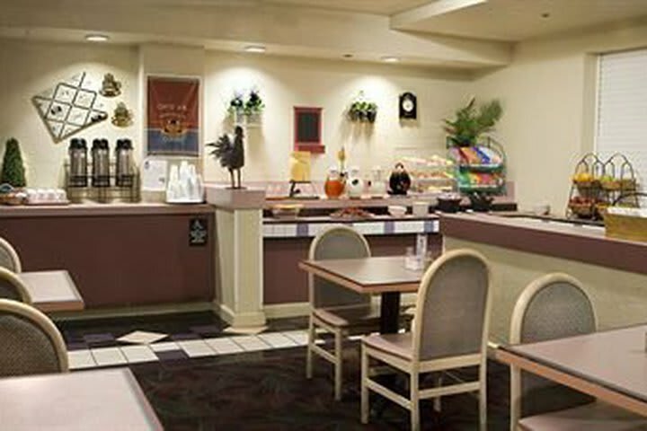 Best Western Deerfield Beach Hotel & Suites