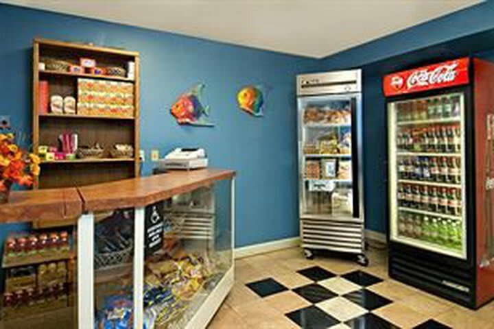 Best Western Deerfield Beach Hotel & Suites